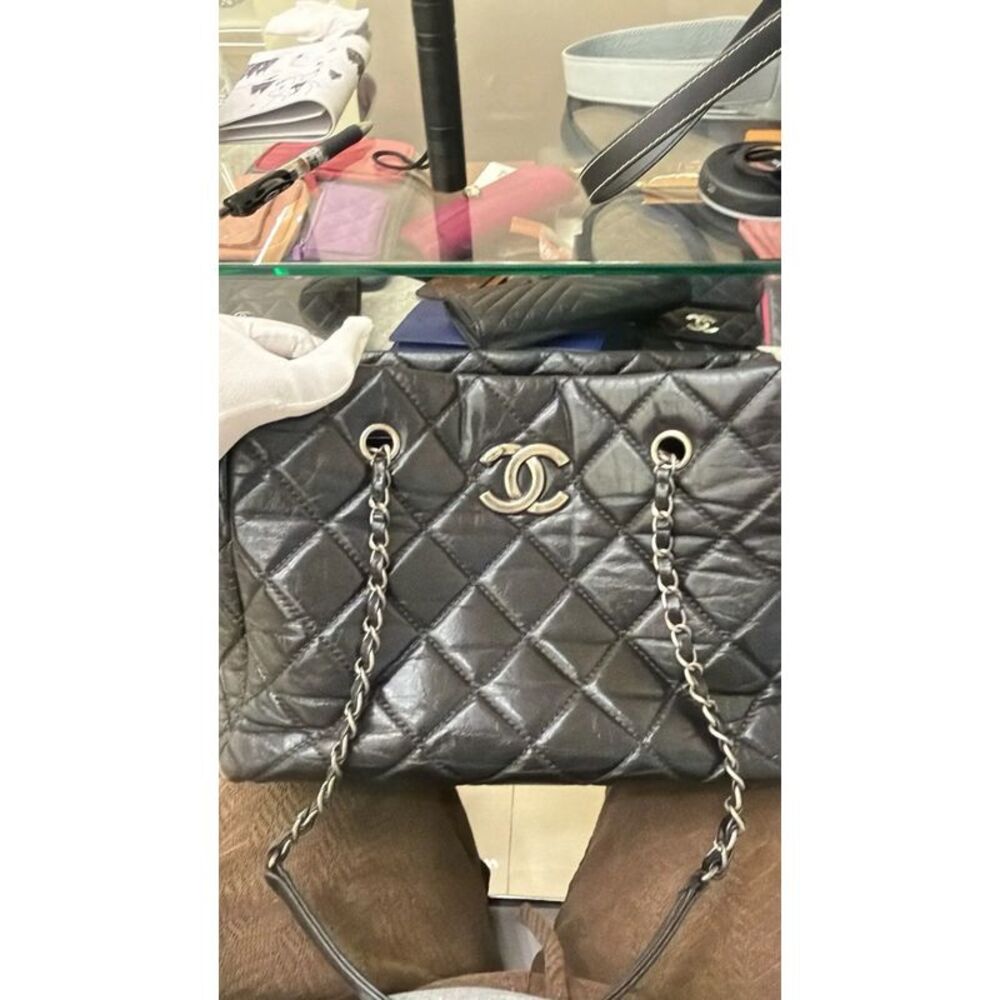 Chanel Women Pre-Loved Bag Very Good Condition